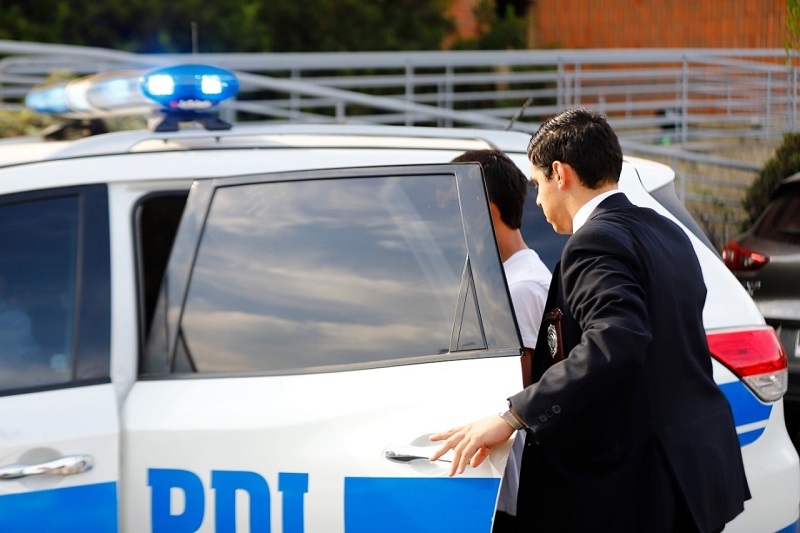 /pdi-detiene-en-caldera-a-sujeto-acusado-de-violento-robo-y-recupera