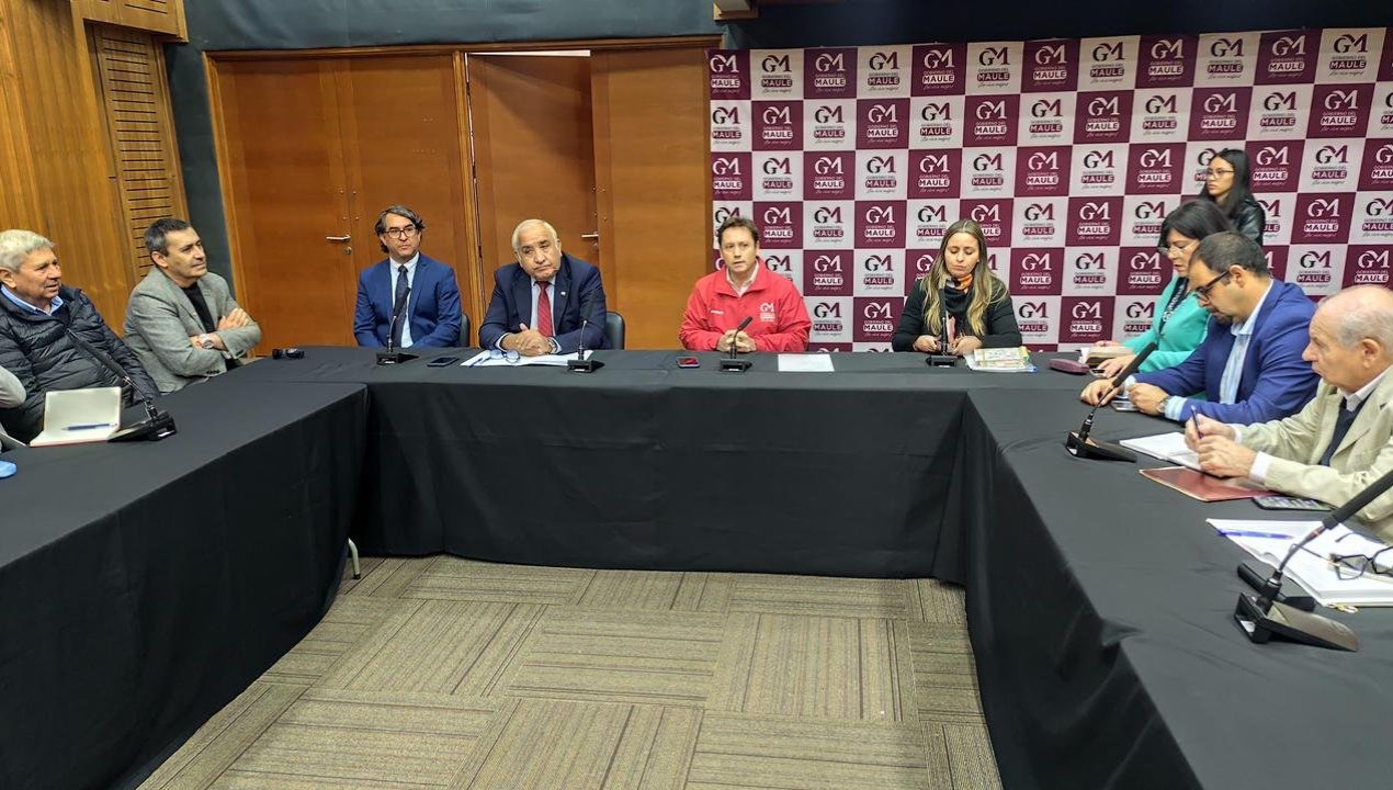 /gobernador-del-maule-aborda-alza-del-transporte