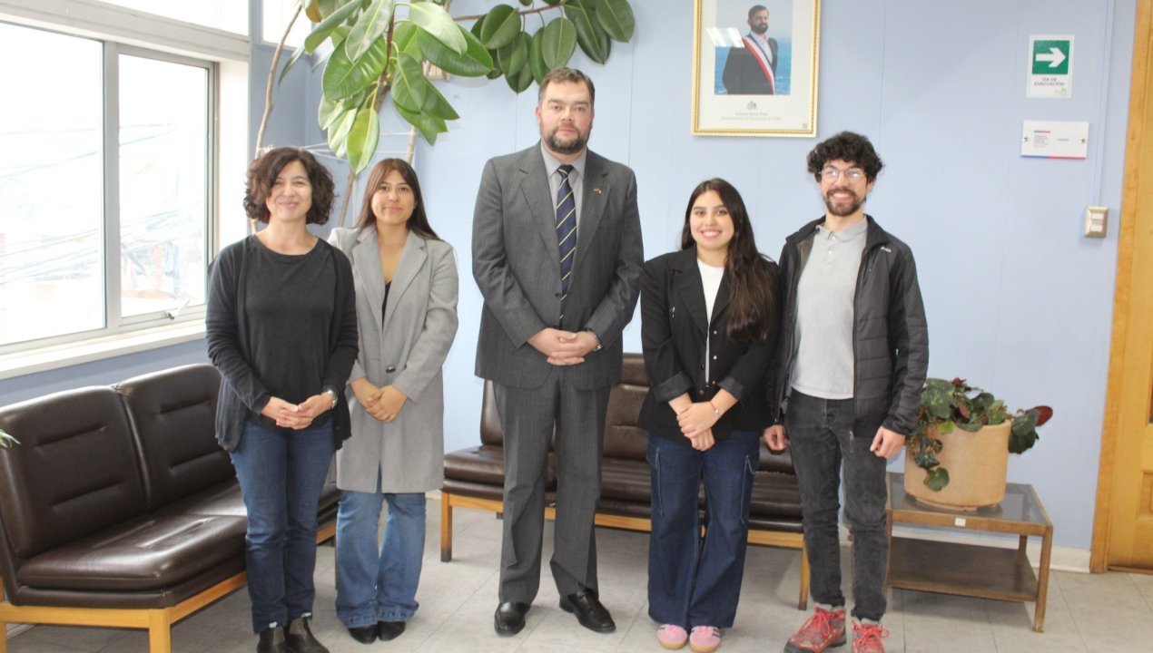 /delegado-presidencial-guillermo-ruiz-da-la-bienvenida-al-nuevo-equipo-de
