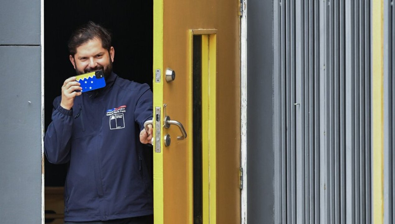 /tendencias/presidente-boric-llama-a-nino-que-lloro-por-fin-de-su-gobierno-y-le-hizo